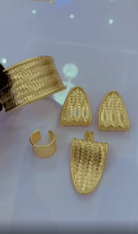 4 pcs jewellery set - MSUZO